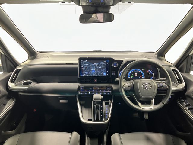 TOYOTA NOAH HYBRID 2023 Image 31