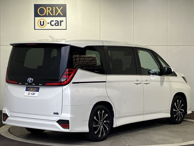 TOYOTA NOAH HYBRID 2023 Image 31