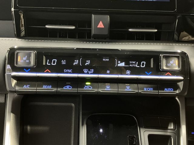 TOYOTA NOAH HYBRID 2023 Image 31