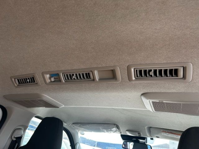 TOYOTA REGIUSACE VAN 1.15T 2019 Image 31