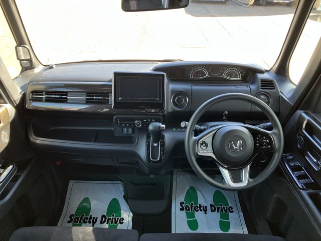 HONDA N BOX CUSTOM 4WD 2019 Image 31