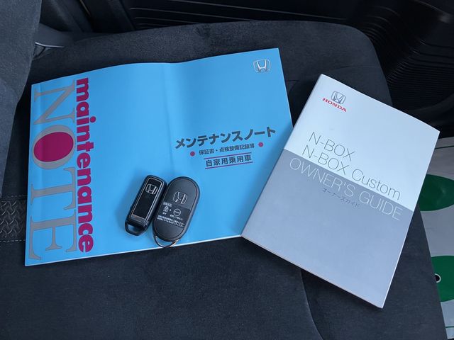 HONDA N BOX CUSTOM 4WD 2019 Image 31