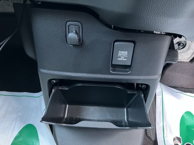 HONDA N BOX CUSTOM 4WD 2019 Image 31