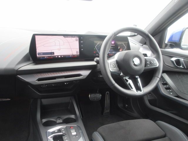 BMW 1SERIES 2025 Image 31