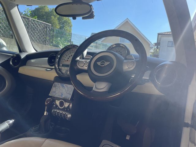 BMW MINI COOPER CLUB 2009 Image 31