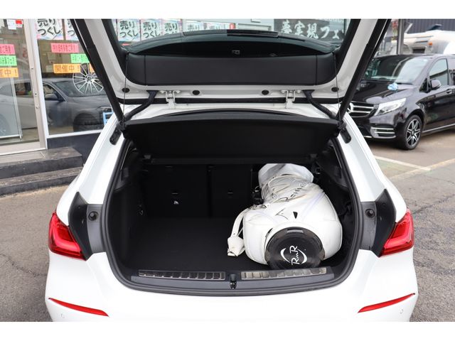 BMW 1SERIES 2020 Image 31