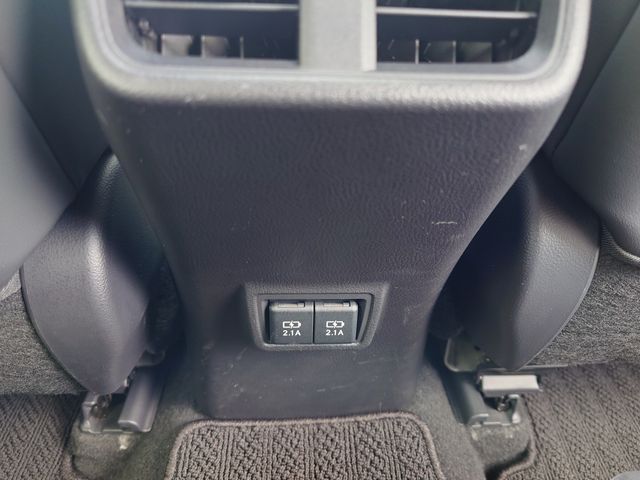 TOYOTA LEXUS UX250H 2019 Image 31