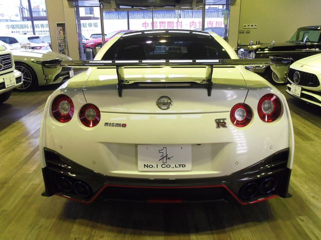 NISSAN GT-R 2020 Image 31