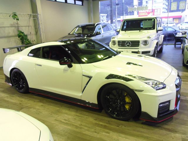 NISSAN GT-R 2020 Image 31