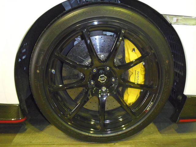 NISSAN GT-R 2020 Image 31