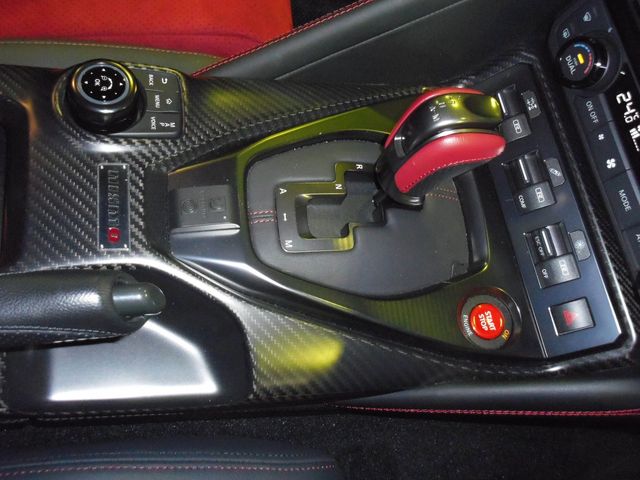 NISSAN GT-R 2020 Image 31