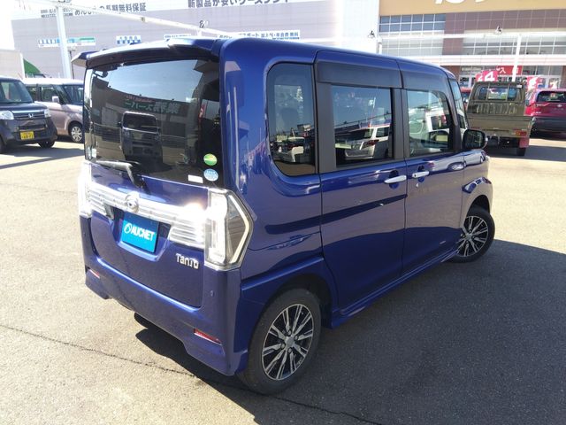DAIHATSU TANTO CUSTOM 4WD 2016 Image 31