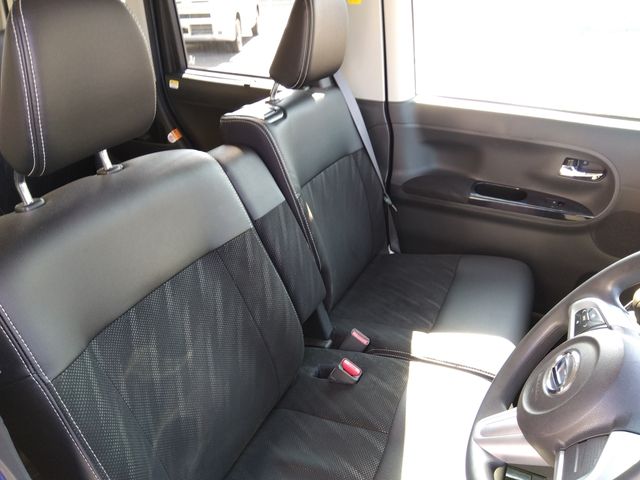 DAIHATSU TANTO CUSTOM 4WD 2016 Image 31