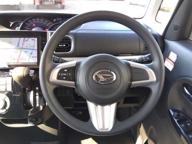 DAIHATSU TANTO CUSTOM 4WD 2016 Image 31