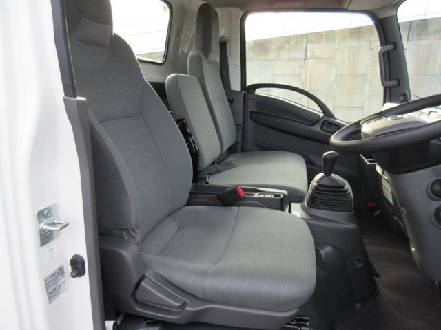 MAZDA TITAN 2025 Image 31