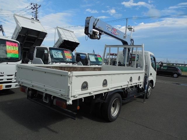 HINO DUTRO 2007 Image 31