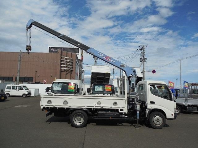 HINO DUTRO 2007 Image 31