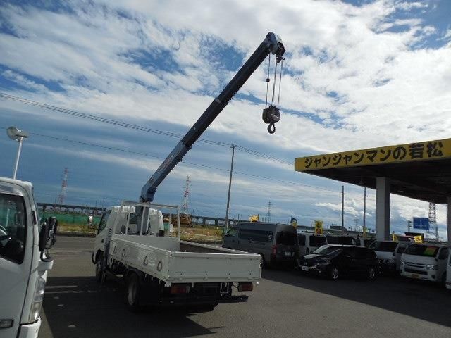 HINO DUTRO 2007 Image 31