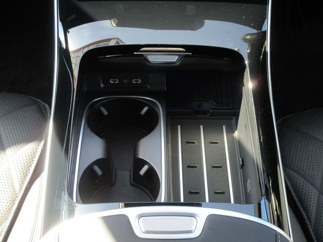 MERCEDES BENZ S CLAS 2024 Image 31