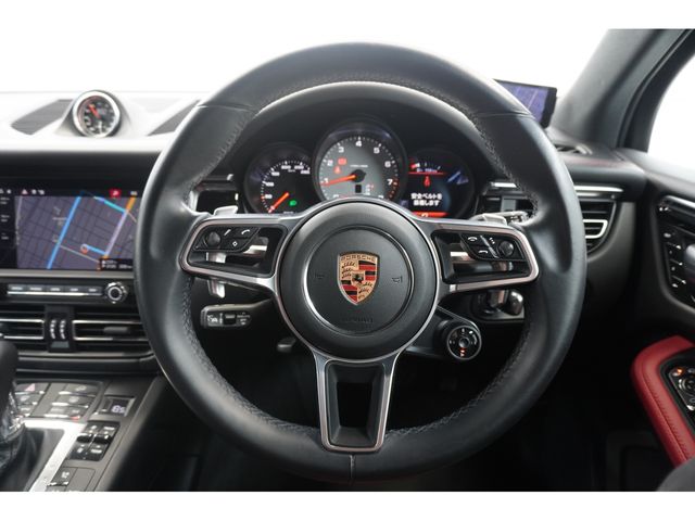 PORSCHE MACAN 2020 Image 31