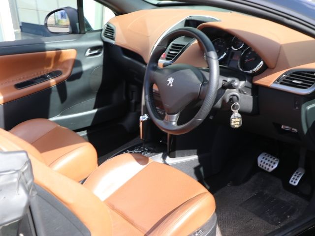 PEUGEOT 207CC 2012 Image 31