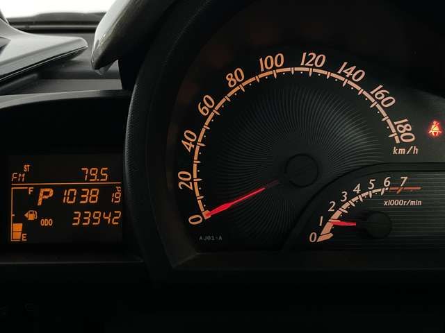 TOYOTA IQ 2012 Image 31