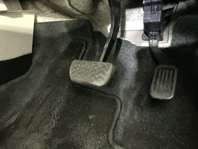 TOYOTA IQ 2012 Image 31