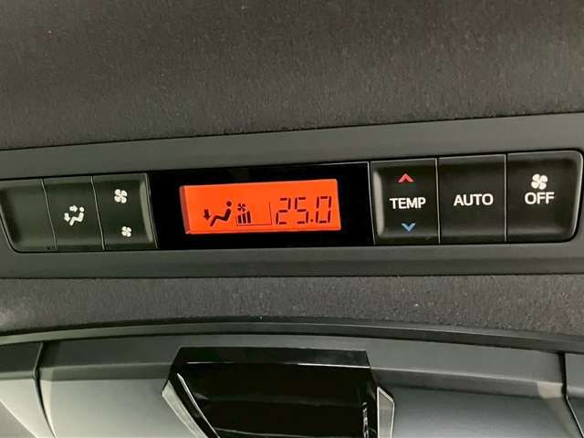 TOYOTA ESQUIRE HYBRID 2020 Image 31