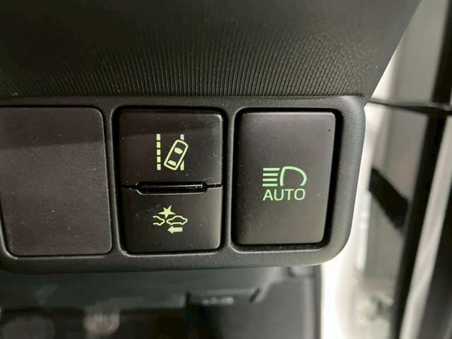 TOYOTA AQUA 2018 Image 31