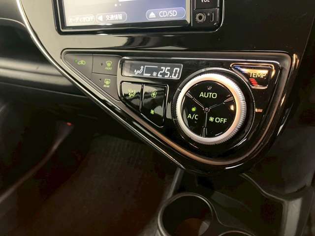 TOYOTA AQUA 2018 Image 31