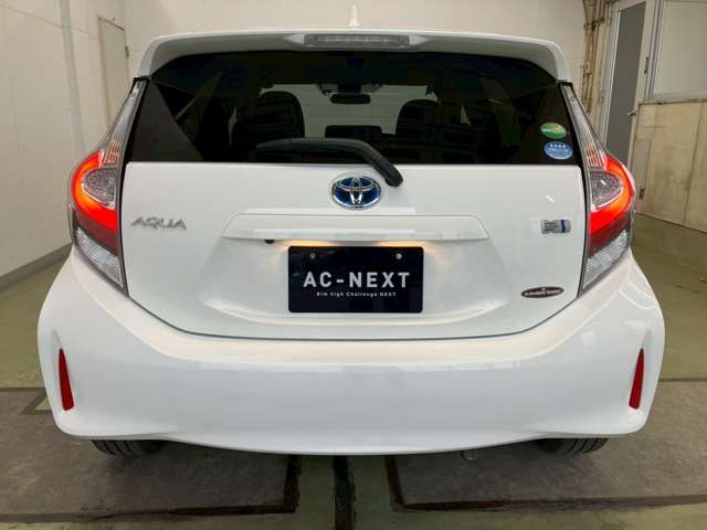 TOYOTA AQUA 2018 Image 31