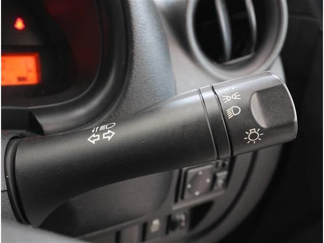 NISSAN MARCH 2016 Image 31