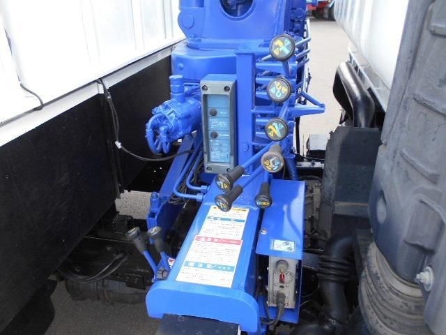 ISUZU ELF 2013 Image 31