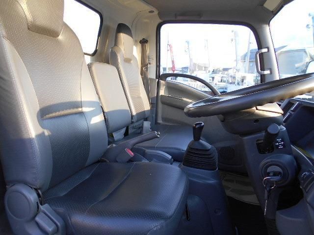 ISUZU ELF 2013 Image 31