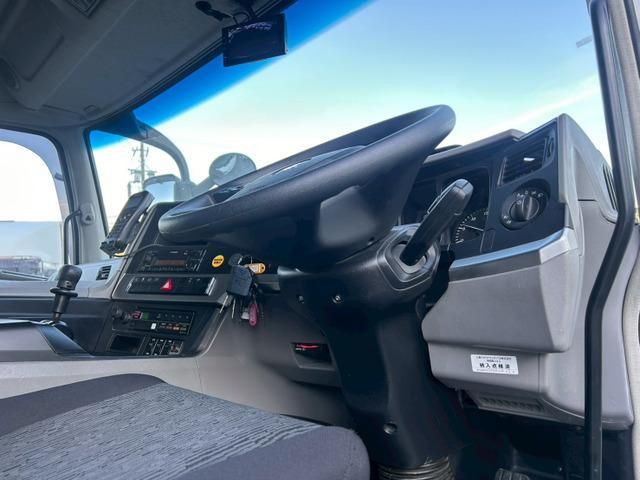 MITSUBISHI FUSOU SUPER GREAT 2024 Image 31