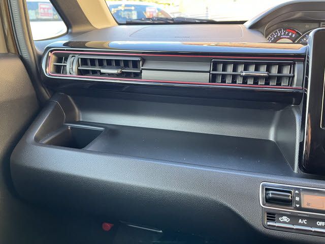 SUZUKI WAGON R STINGRAY 2018 Image 31