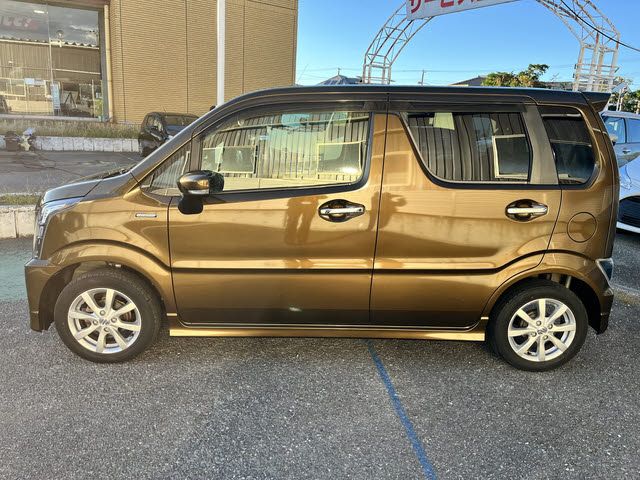 SUZUKI WAGON R STINGRAY 2018 Image 31