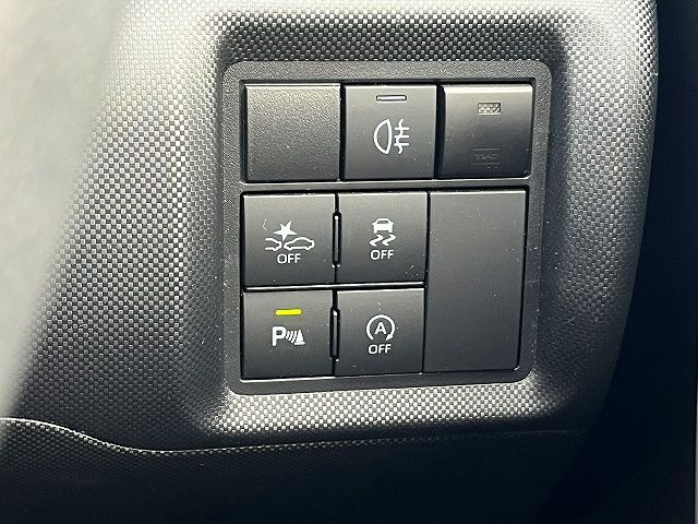 DAIHATSU ROCKY 2020 Image 31