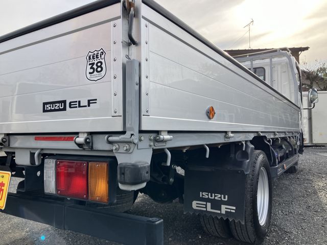 ISUZU ELF 2020 Image 31