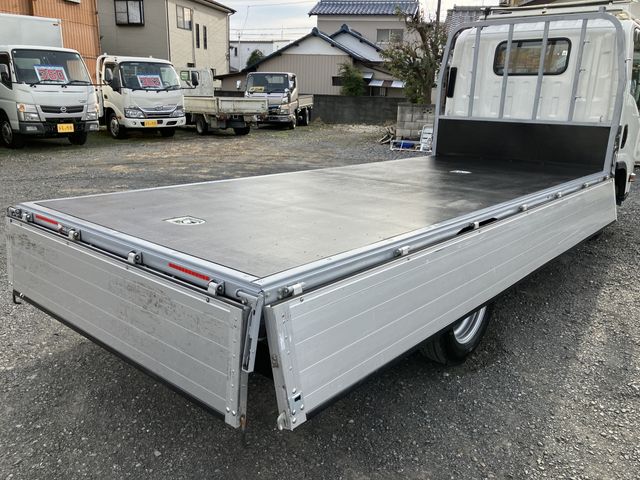 ISUZU ELF 2020 Image 31