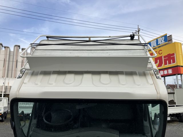 ISUZU ELF 2020 Image 31