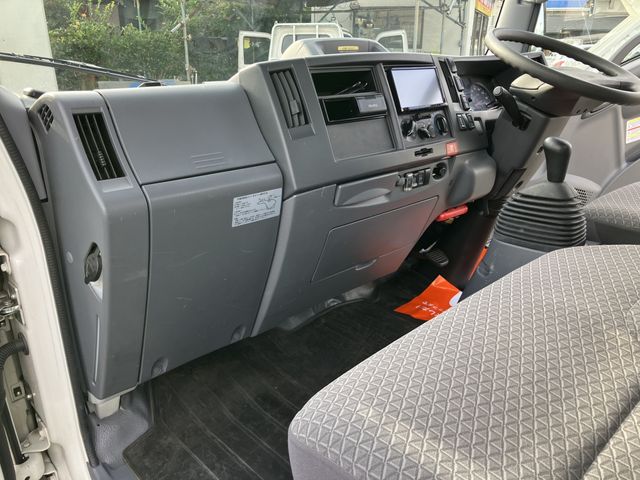 ISUZU ELF 2020 Image 31