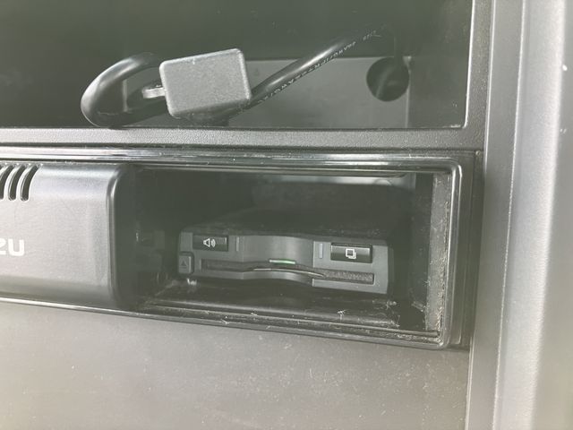 ISUZU ELF 2020 Image 31