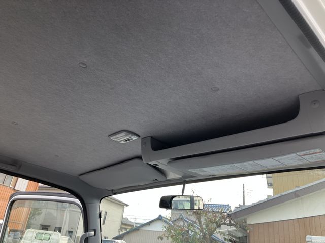 ISUZU ELF 2020 Image 31