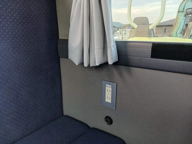 NISSAN CIVILIAN 2007 Image 31