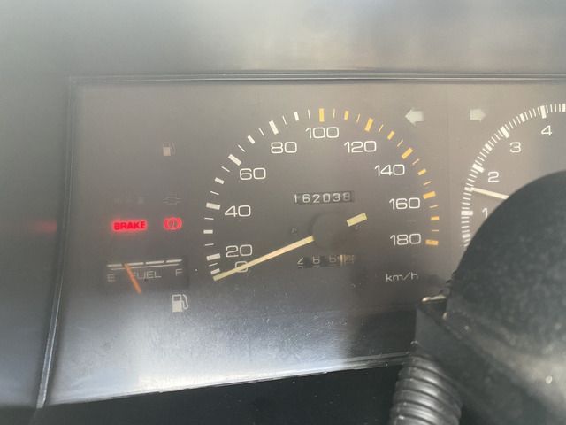 TOYOTA COROLLA LEVIN 1984 Image 31