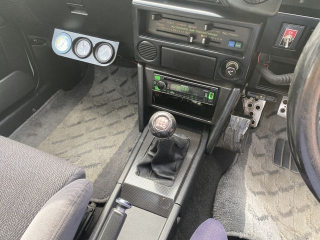 TOYOTA COROLLA LEVIN 1984 Image 31