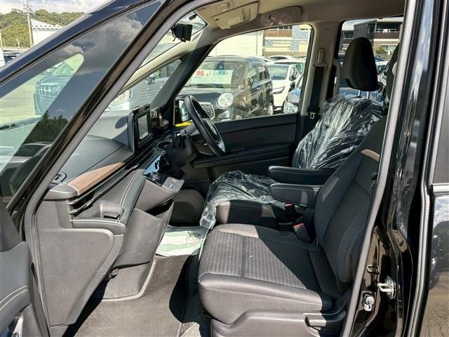 NISSAN SERENA  WG 2024 Image 31