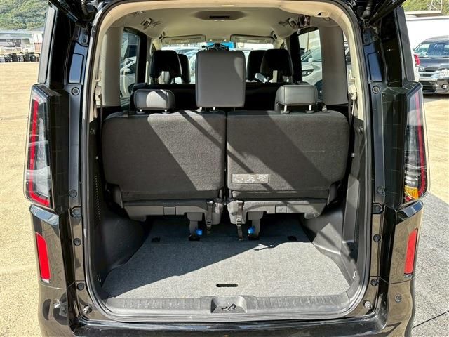 NISSAN SERENA  WG 2024 Image 31