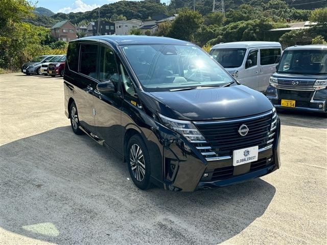 NISSAN SERENA  WG 2024 Image 31